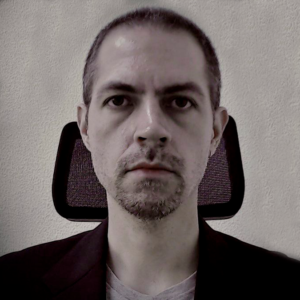 Picture of Eduardo Baker